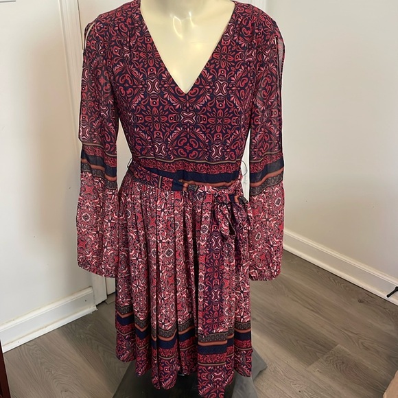 Vince Camuto Patterned Dress - Picture 1 of 7